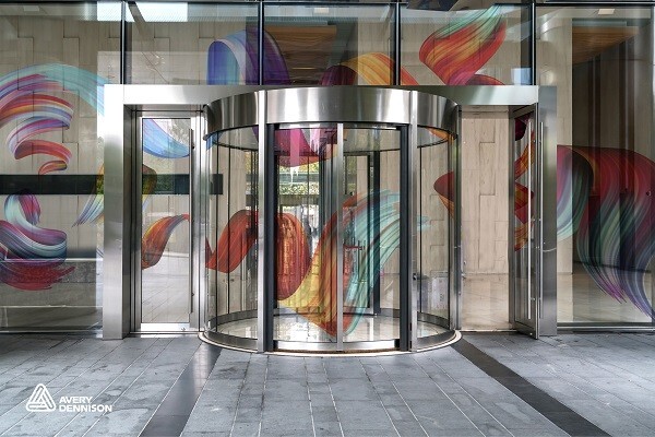 Rollo Avery SP 1540 Ultra Transparente Brillo Permanente Sin PVC 40mc 1,37m x 50m